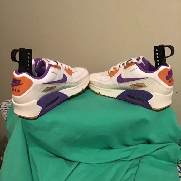 😎Nike’s Air Max, see photos, great condition, size 4Y, cleaned/washed - Picture 2 of 6